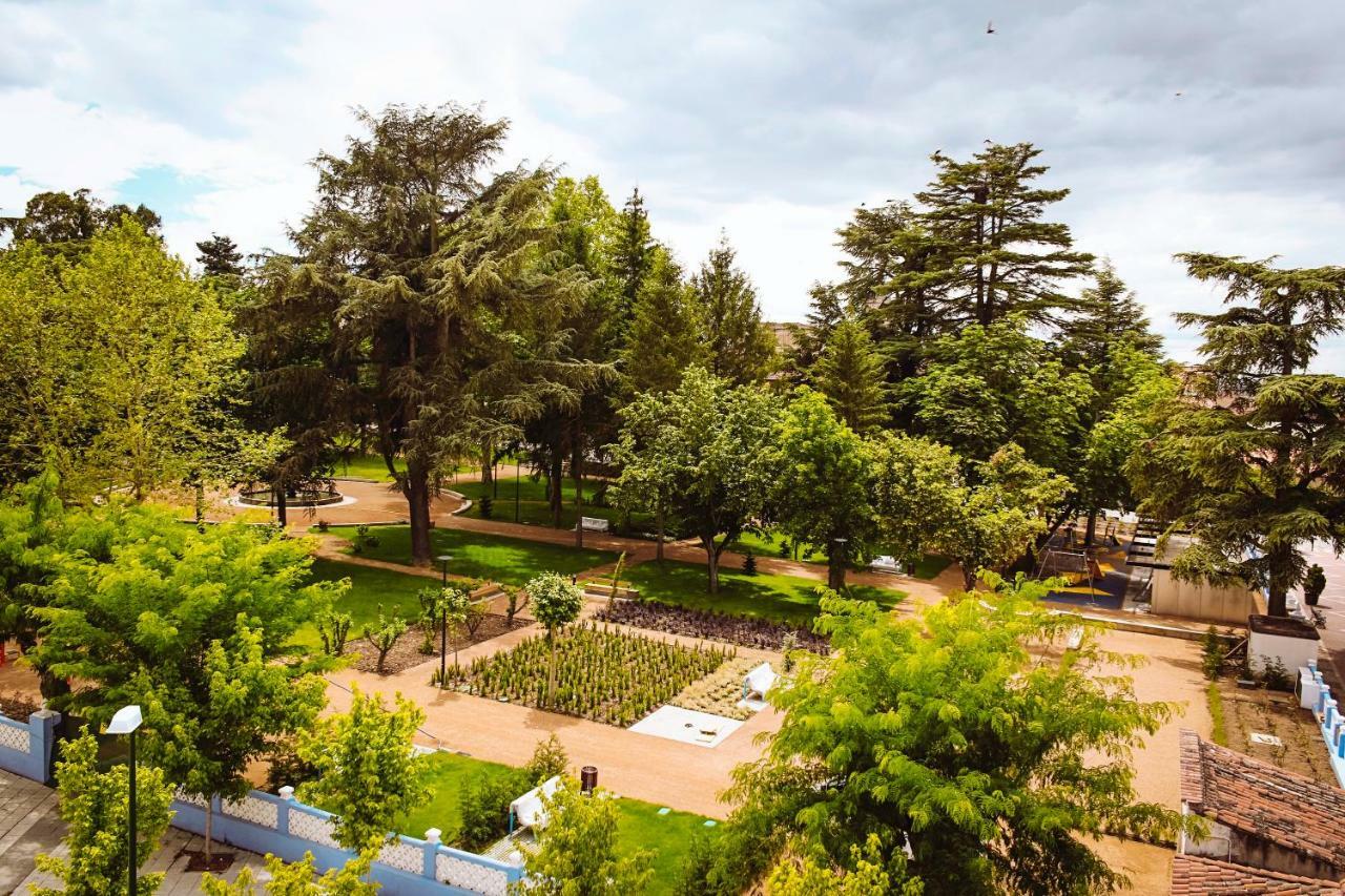 فندق Parque Florida Ciudad-Rodrigo المظهر الخارجي الصورة